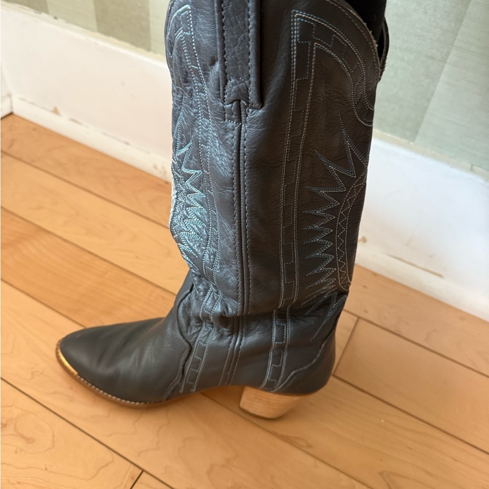 ACME Gray and Aqua Boot 7.5 vintage